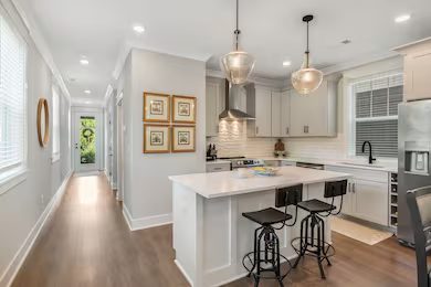 4426B Providence Hts — kitchen + dining